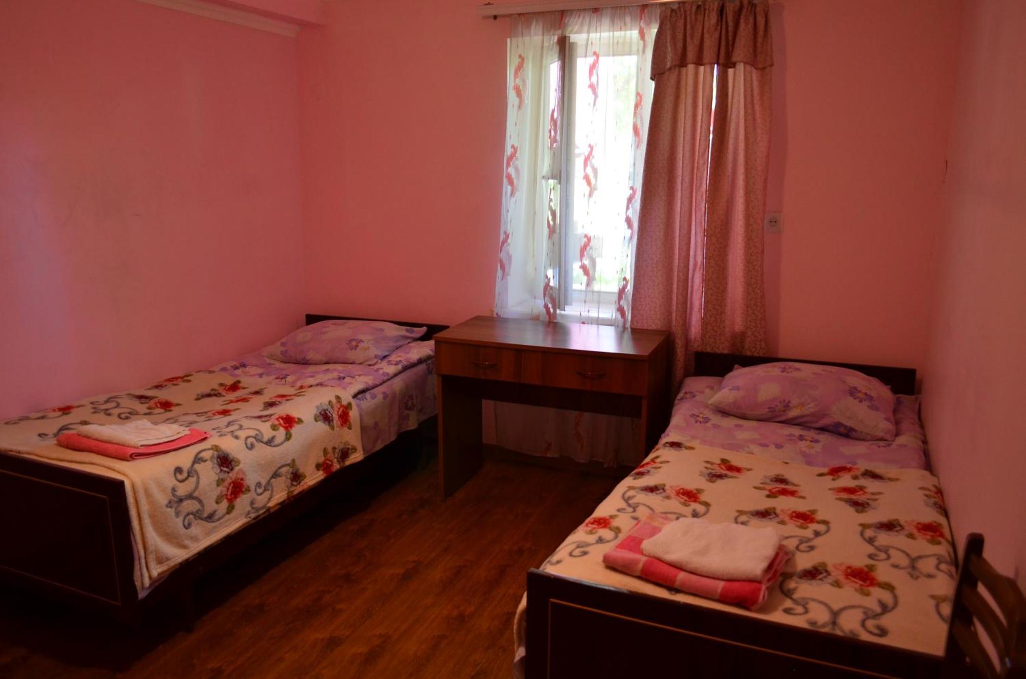 Aghasu Tun B&B Odzun Eksteriør billede